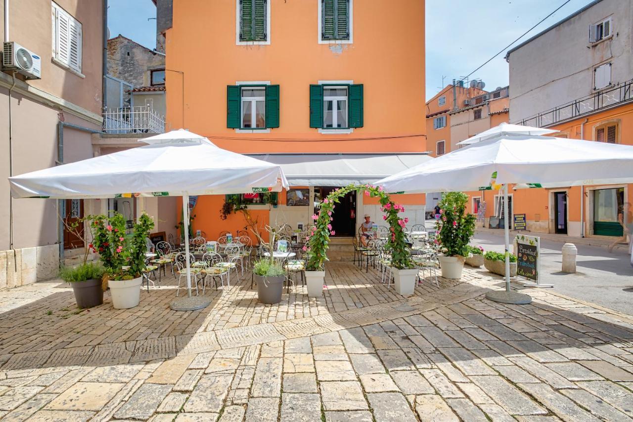 Bed and Breakfast Nars Ровинь Экстерьер фото