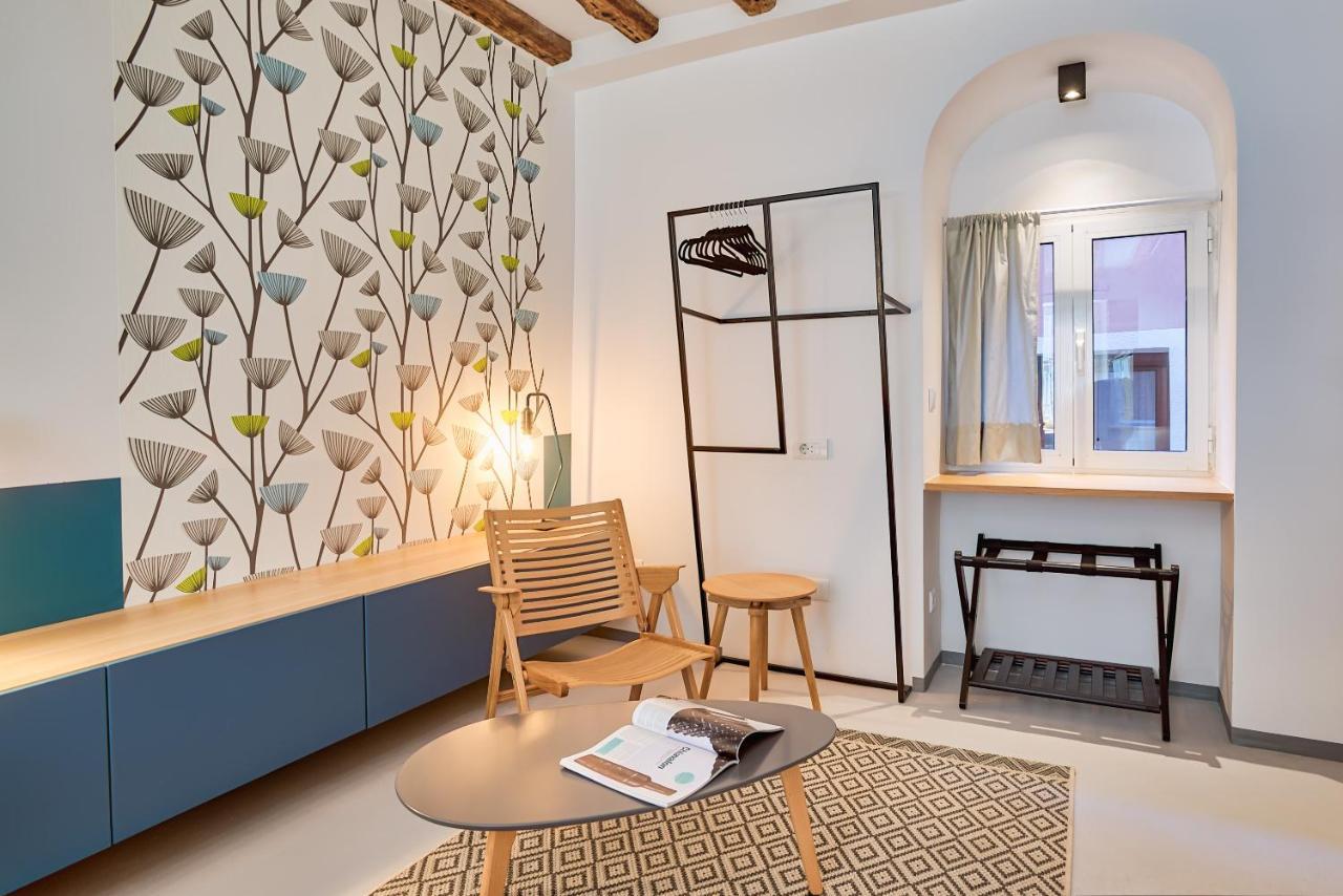 Bed and Breakfast Nars Ровинь Экстерьер фото